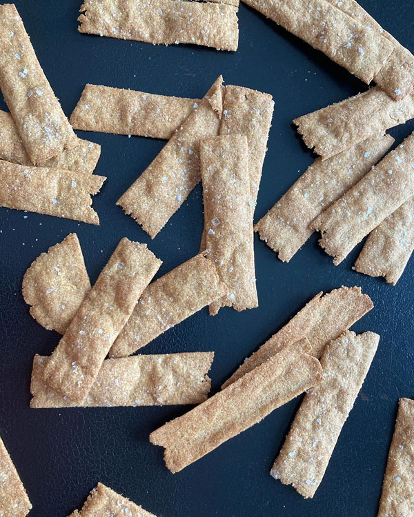 Einkorn Sourdough Everything Crackers from Borderview Family Farm